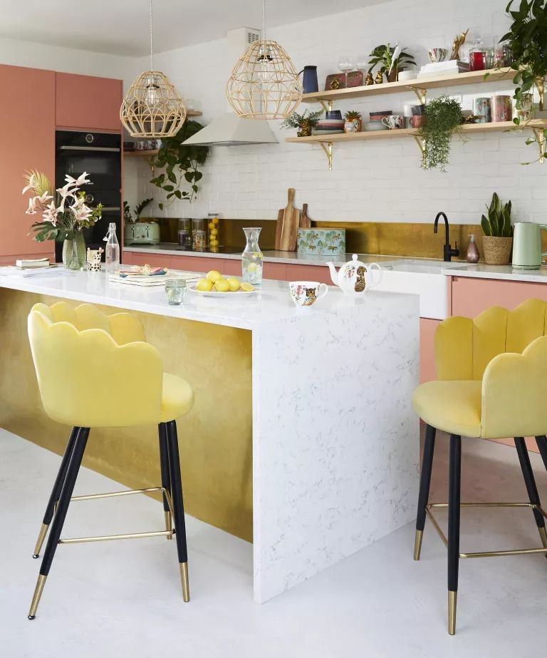 12 Ide Dekorasi Dapur dengan Konsep Warna Pink, Manis!