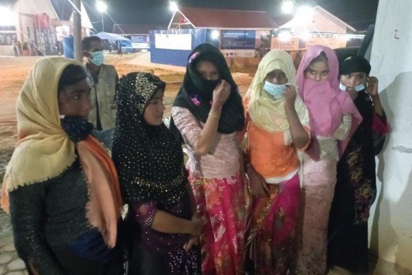 Coba Kabur, 6 Imigran Rohingya Sembunyi di Semak-Semak