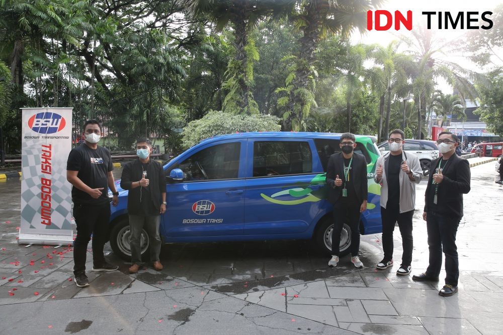 Bosowa Taksi Kolaborasi Grab Layani Pengunjung Mal Ratu Indah Makassar