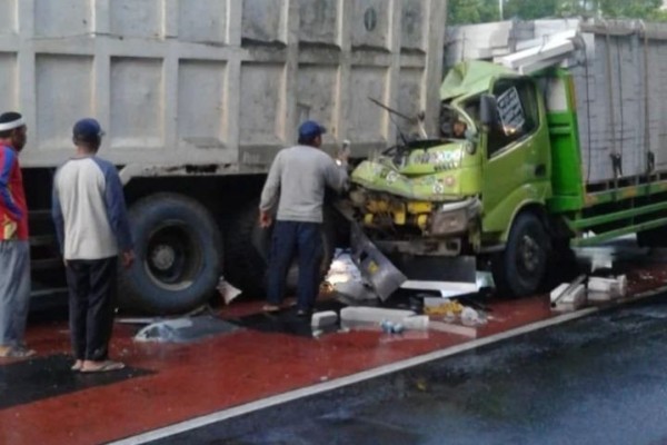 Kecelakaan Truk di Gatot Subroto, Satu Orang Tewas di Tempat
