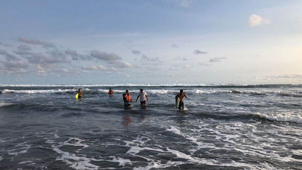 Wisatawan asal Jakarta Nyaris Jadi Korban Ombak Pantai Parangtritis