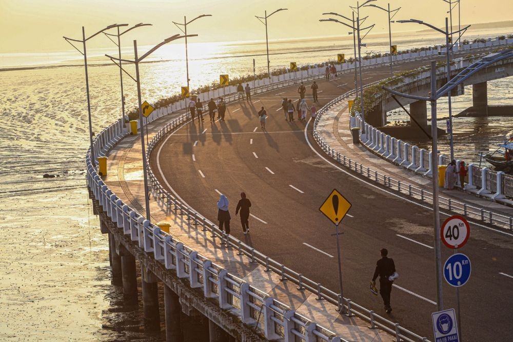 Geliatkan UMKM, Jembatan Suroboyo Mulai Dibuka