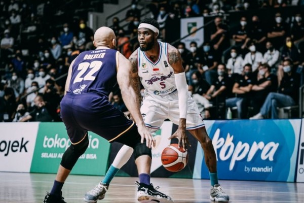 IBL 2022: Amartha Hangtuah Menggebrak Berkat Coach Inal