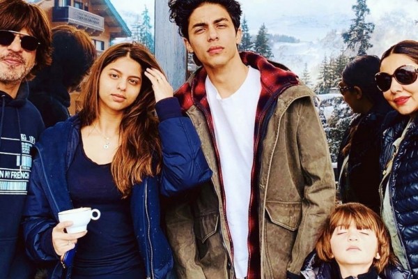 10 Potret Gauri Khan Urus Suami dan Anak-anaknya, Keluarga Harmonis!