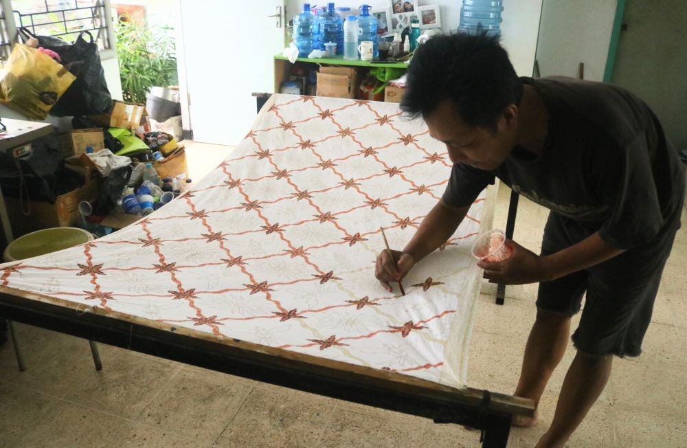 Cerita Kristiawan, Mantan HRD Yang Justru Sukses Jadi Perajin Batik  