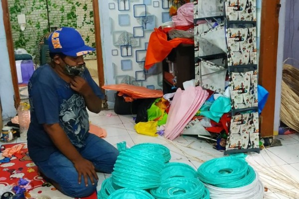 Imlek, Perajin di Malang Terima Pesanan 1500 Lampion dari Italia