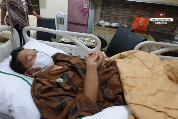 Terancam Stroke, Dedi Mulyadi Dioperasi Terawan di RSPAD