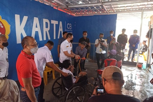 Karang Taruna Bandung Beri Ruang Usaha Kepada Kaum Difabel untuk Kerja