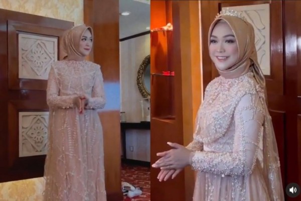 10 Potret Menawan Ria Ricis di Acara Ngunduh Mantu, Elegan