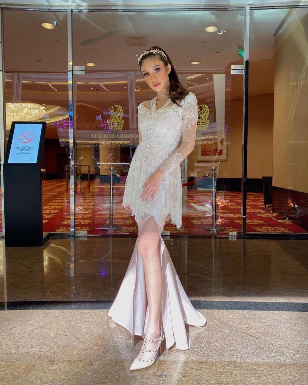 15 Inspirasi Kebaya Berdasarkan Model Bawahannya, Menawan!