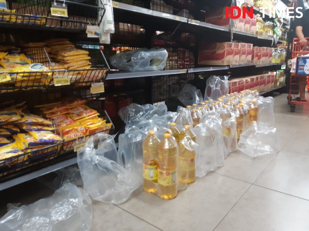 1.200 Paket Minyak Goreng Ludes dalam 5 Jam di Muba