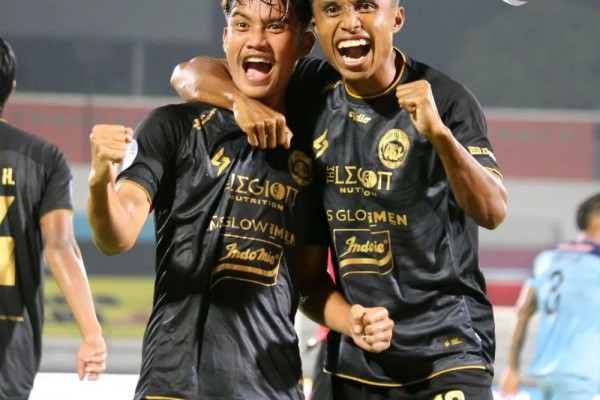 Menang Lewat Gol Telat, Pelatih Arema FC Akui Timnya Kurang Meyakinkan
