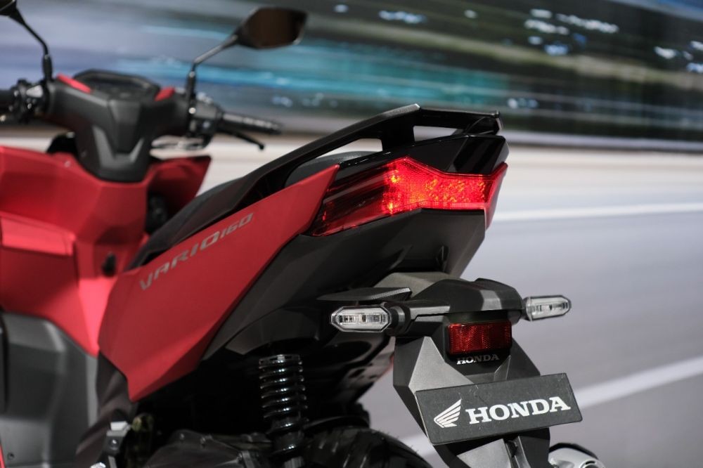 Daftar Lengkap Perbedaan All New Honda Vario 160 CBS Dan ABS