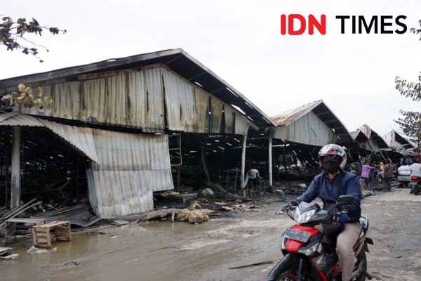 132 Ekor Kambing Hangus Terbakar di Jakarta Timur