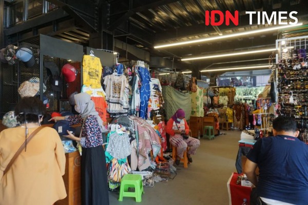 5 Tempat Belanja Oleh-oleh Murah di Jogja, Pilihannya Lengkap!