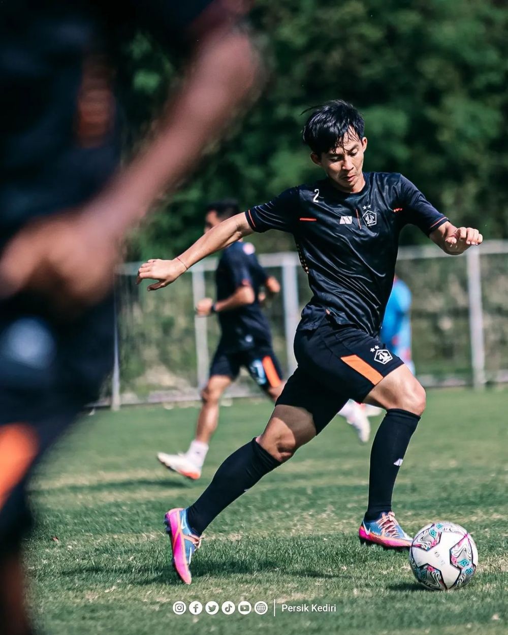 Lawan PSIS Semarang, Roca Isyaratkan Tak Lakukan Perubahan Line Up