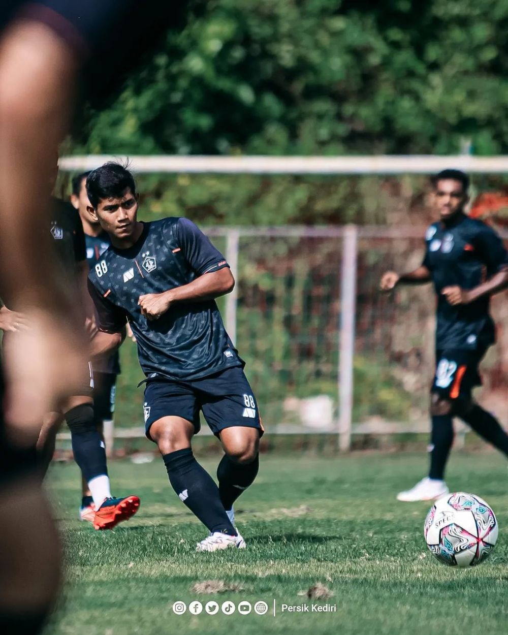 Lawan PSIS Semarang, Roca Isyaratkan Tak Lakukan Perubahan Line Up