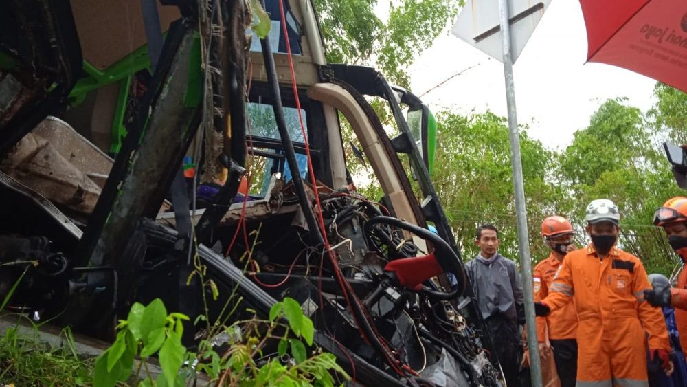 Bus GA Trans Kecelakaan di Bukit Bego Bantul, 13 Penumpang Meninggal