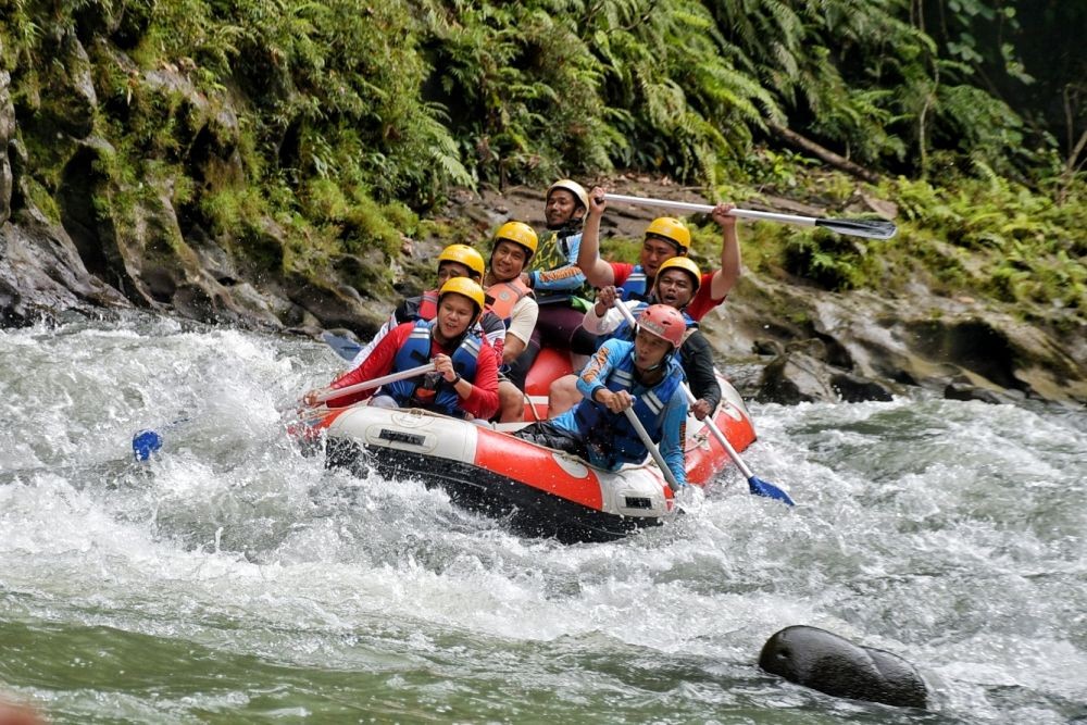 Wisata Arung Jeram Sungai Bah Bolon: Info, Tiket dan Rutenya