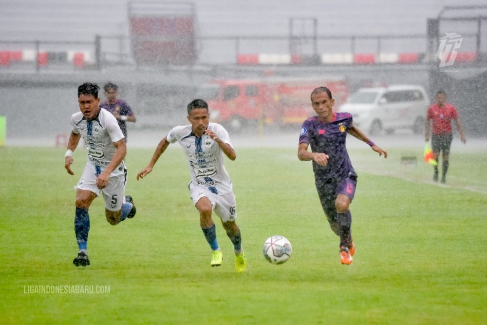 Imbang Lawan PSIS Semarang, Roca: Seperti Main Rugby