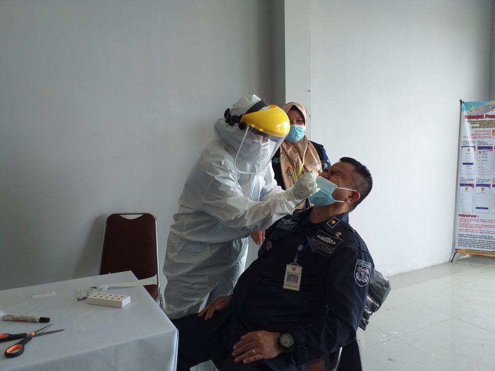 Pintu Masuk Sulawesi Utara Tak Lagi Terapkan Wajib Antigen atau PCR