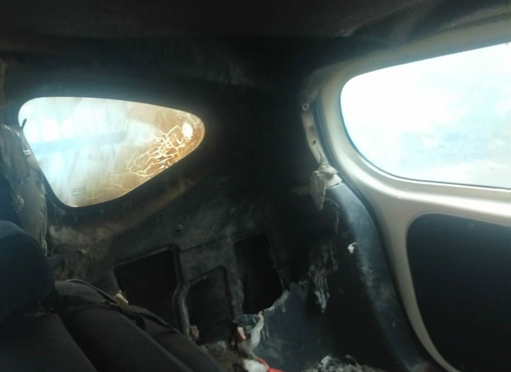 Dilempar Molotov, Mobil Desy Nyaris Ludes Terbakar