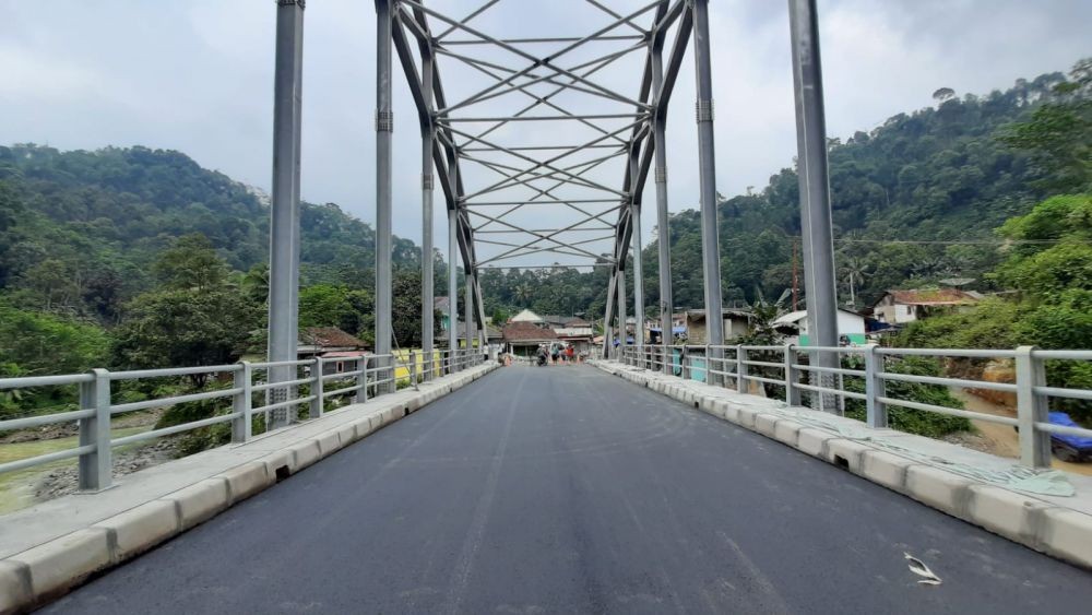 Kabar Baik, Jembatan Akses ke Negeri di Atas Awan Rampung Akhir Bulan