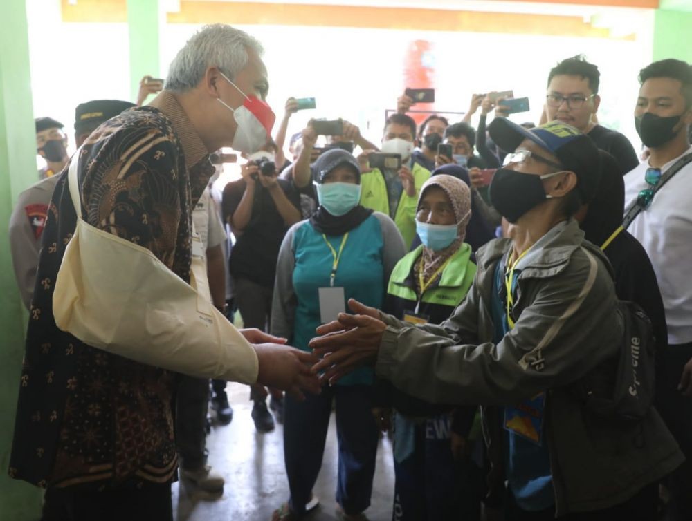 Kecelakaan, Tangan Kanan Ganjar Jadi Bengkak, Foto Rontgen Beredar