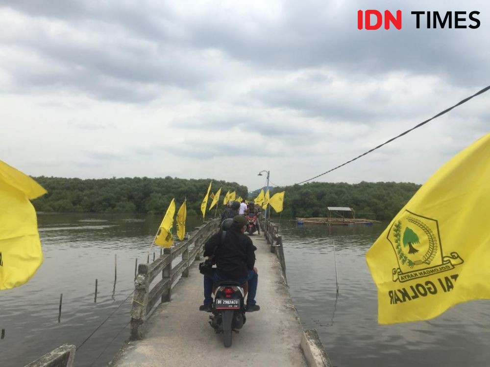 Momen Unik Kunjungan Menko Perekonomian ke Lampung, Sempat Naik Bentor