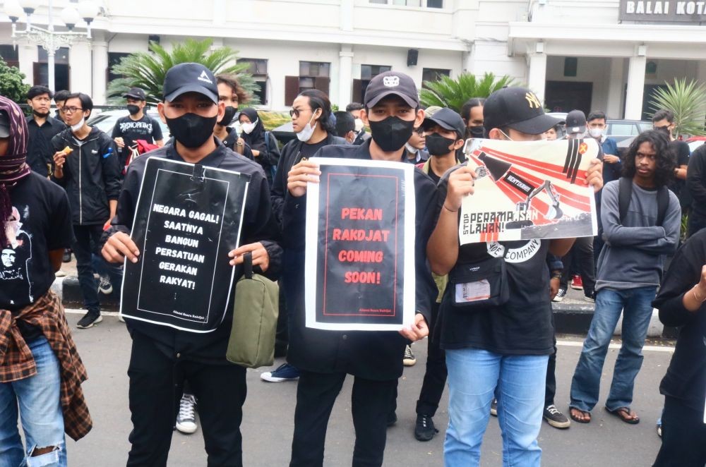 Solidaritas untuk Wadas, Puluhan Mahasiswa Gelar Unjuk Rasa di Malang