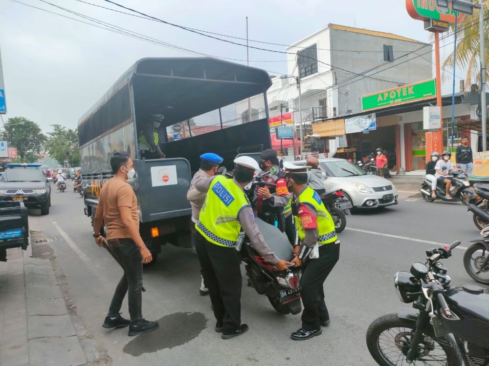 Ratusan Remaja Konvoi di Denpasar, Sengaja Ingin Ganggu Keamanan?  