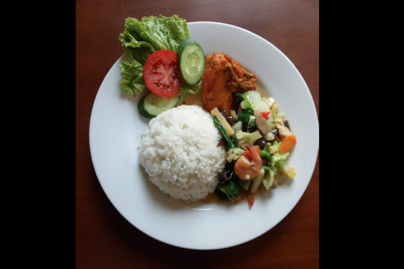Tempat Makan di Banten untuk Kebersamaan Keluarga, Enak
