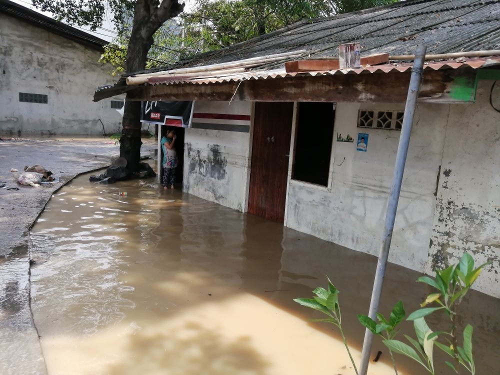 Sudah 3 Bulan Ratusan Warga di Kabupaten Tangerang Terendam Banjir