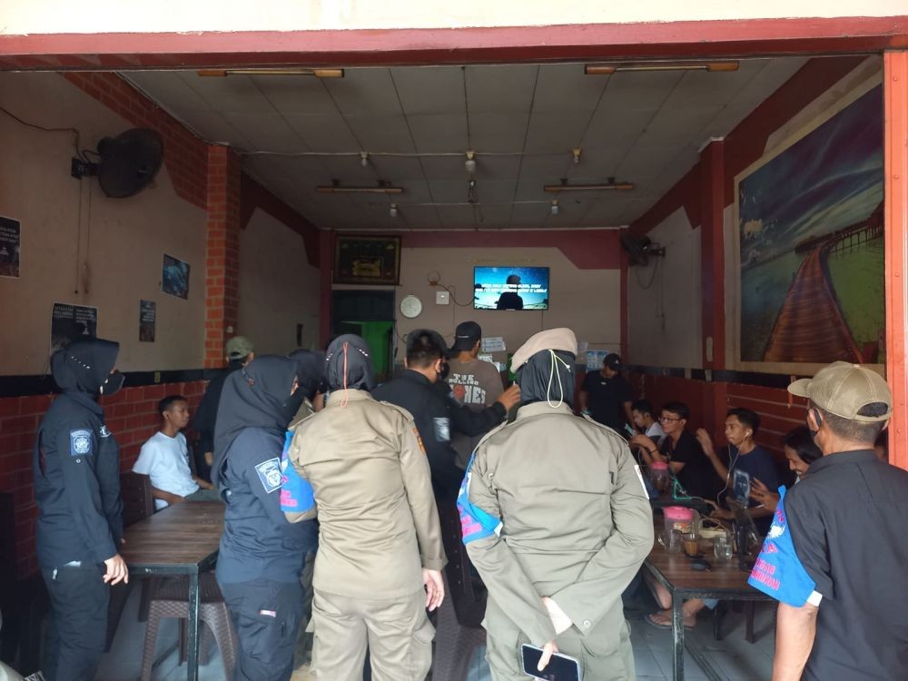 Kasus COVID-19 Menanjak, Satgas Raika Makassar Gencarkan Patroli