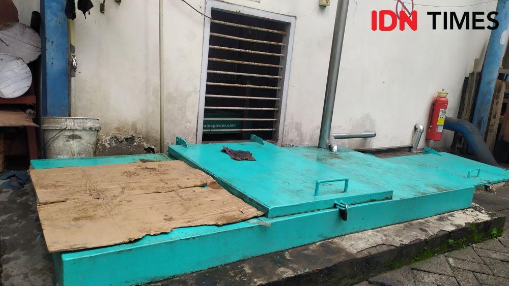 Polisi Temukan Minyak Curah di Makassar Dipakai Industri