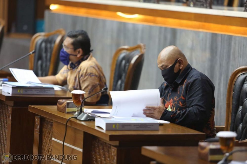 Sedap! Anggota DPRD Kota Bandung Bakal Beli Ponsel Senilai Rp1,08 Miliar