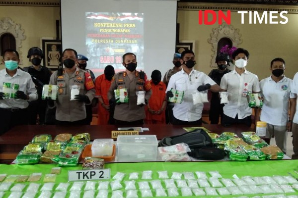 2 Pemuda Dijanjikan Rp65 Juta Edarkan 18 Kilogram Sabu di Bali