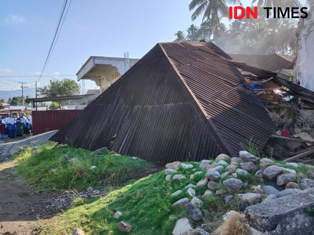 Gempa Pasaman Barat Sebabkan Bangunan di 2 Kecamatan Rusak Parah