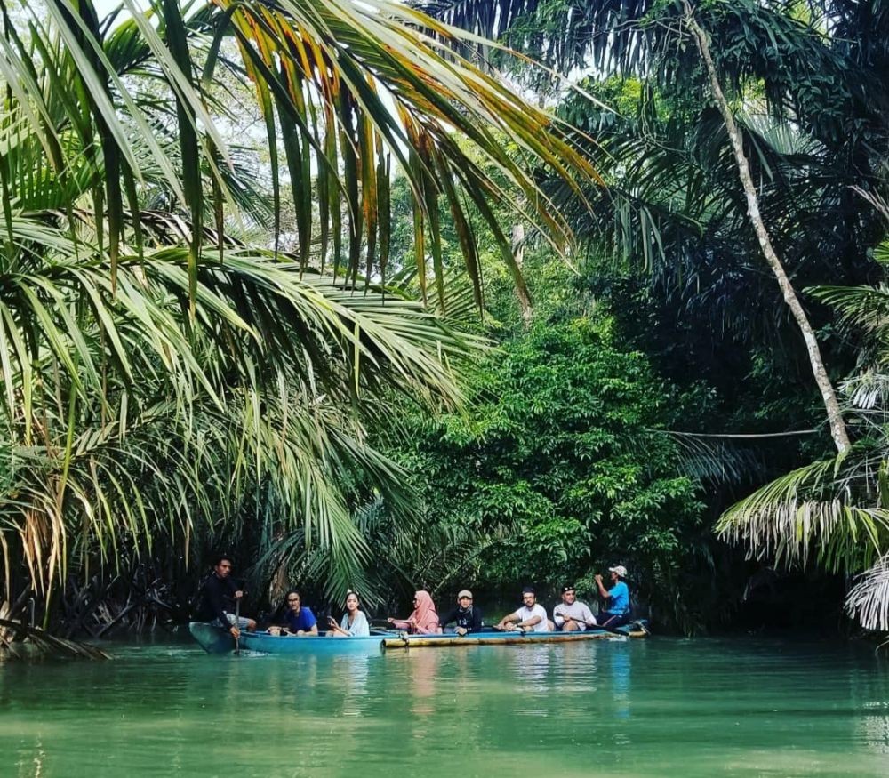5 Tempat Wisata Hutan dan Pulau Recommended di Pandeglang