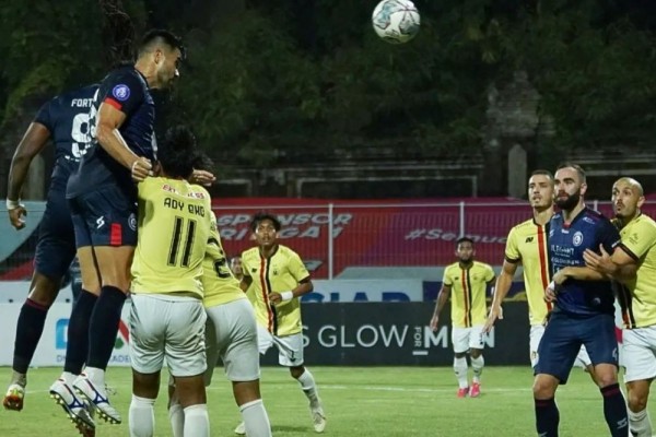 Dibekuk Persik Kediri, Arema FC Belum Menyerah Kejar Juara