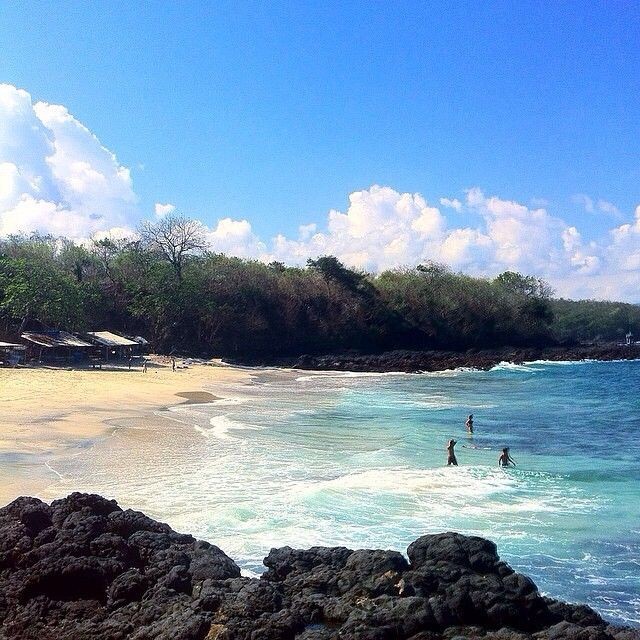 Pantai Berpasir Putih Yang Paling Eksotis Di Bali