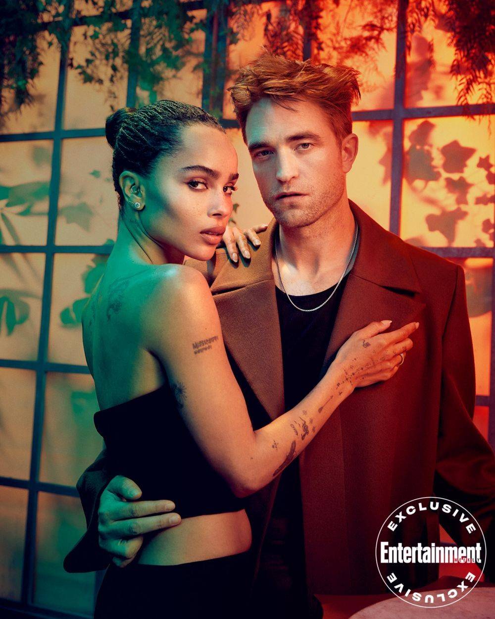 10 Pemotretan Hot Robert Pattinson Dan Zoe Kravitz, Serasi!