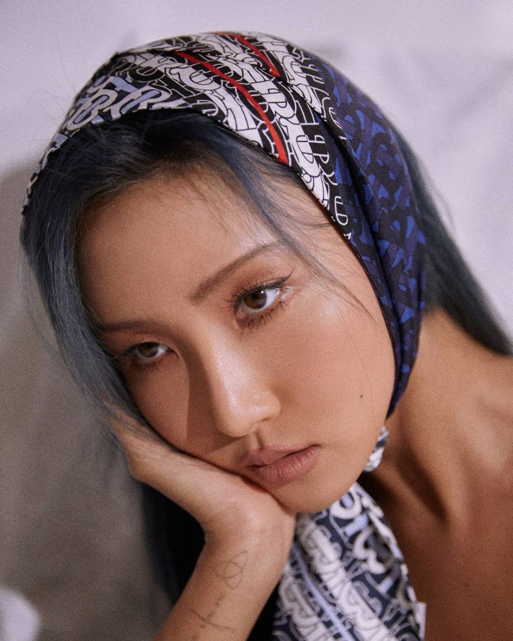 These 10 Korean Artists Become Exotic Icons, Dare To Break Beauty Standards