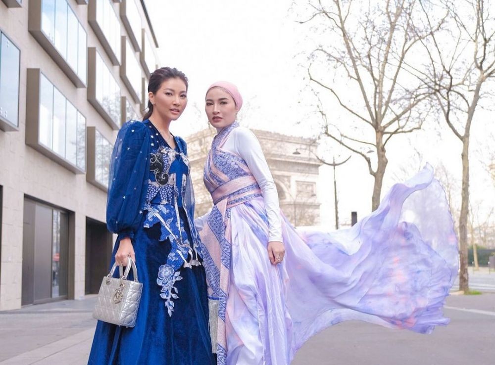 Pakar Unair Menyoal Brand yang Klaim ke Paris Fashion Week 2022