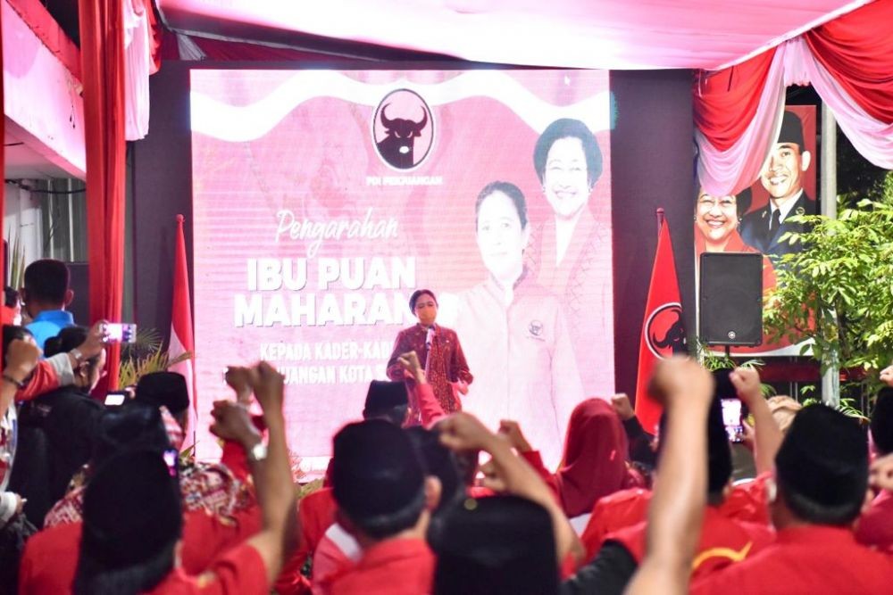 Yel 'Puan Presiden' Menggema di Kantor PDIP Surabaya