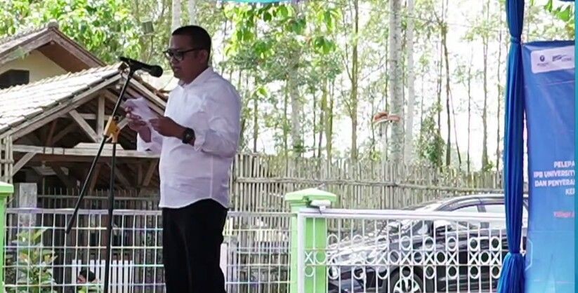 Rektor IPB dan Ridwan Kamil Lepas Ekspor Kopi Cikajang ke 8 Negara