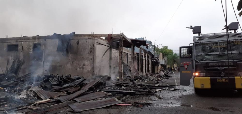 Kebakaran Hanguskan Gedung Utama Polres Kotamobagu