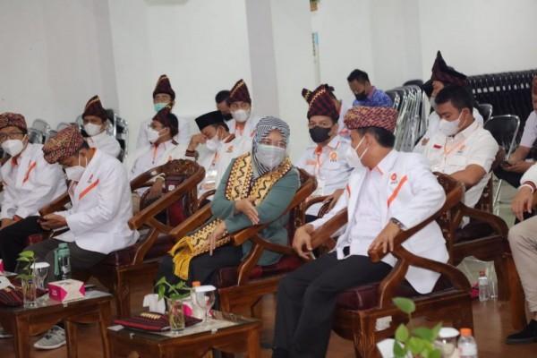 Mengenal 13 Kata Panggilan Kakak Dalam Bahasa Lampung