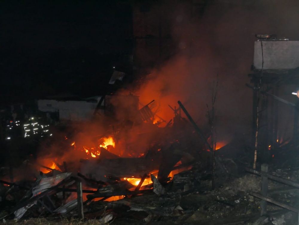 Tragis, Kebakaran Ruko di Balikpapan Ditemukan Tiga Korban Terpanggang