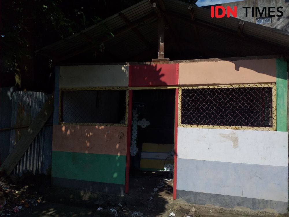 Rumah Pria Manado yang Bunuh Pacar Sendiri Terbakar